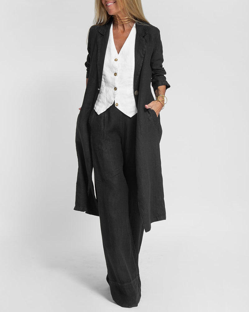 Chaqueta tipo blazer casual de corte entallado, con solapa y bolsillos con solapa.