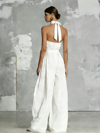 Mono Elegante con Cuello Halter