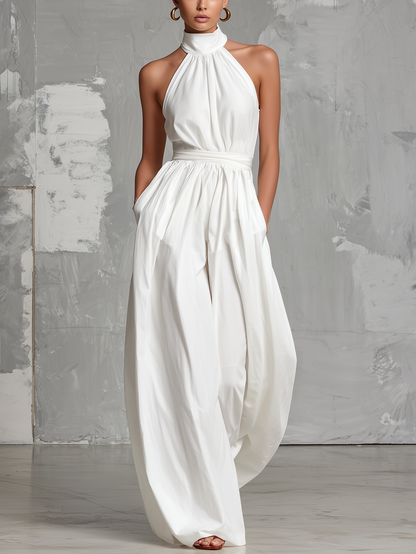 Mono Elegante con Cuello Halter