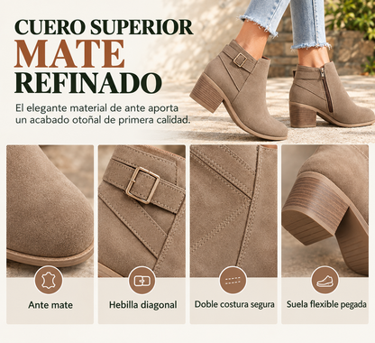 Botines para mujer con hebilla lateral inclinada, tacón grueso en el centro y cremallera lateral.