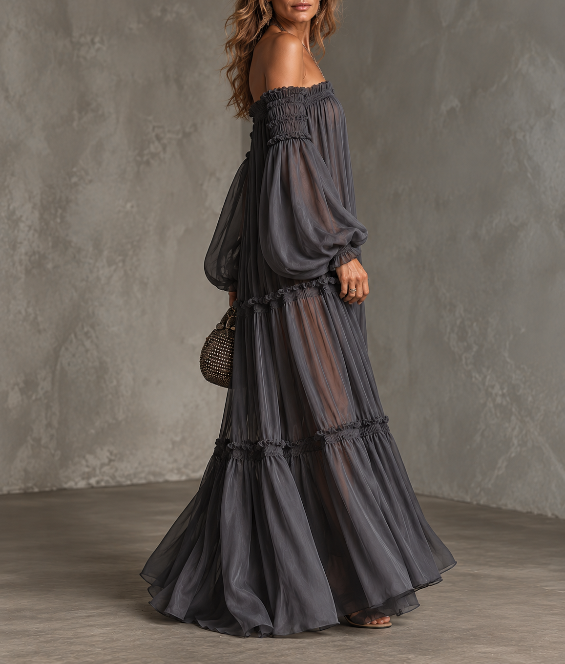 VALENTINA | Vestido Maxi Elegante con Volantes y Hombros Descubiertos