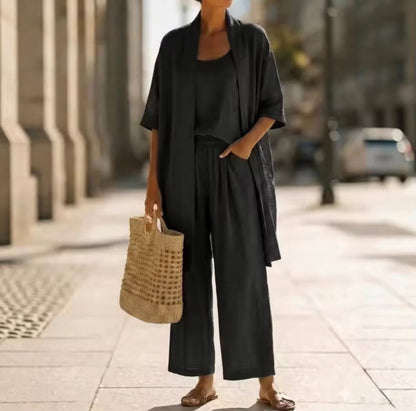 Conjunto Elegante de Tres Piezas