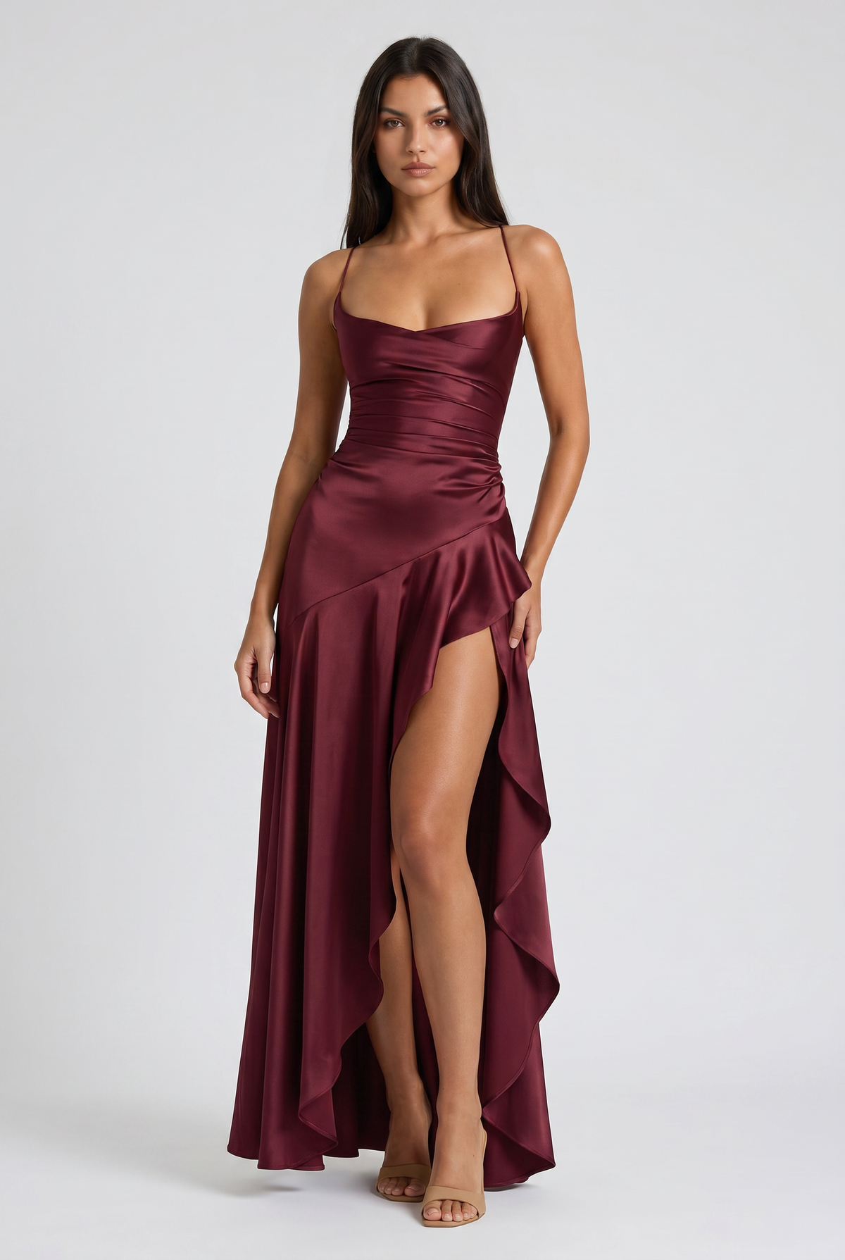 Vestido Maxi Burdeos con Drapeado y Abertura