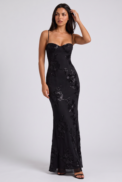 Vestido Maxi Burdeos con Estampado Floral – Elegancia Femenina y Sofisticada