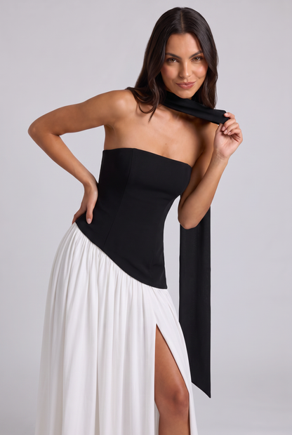 Vestido Maxi Burdeos – Elegancia Sofisticada con Escote