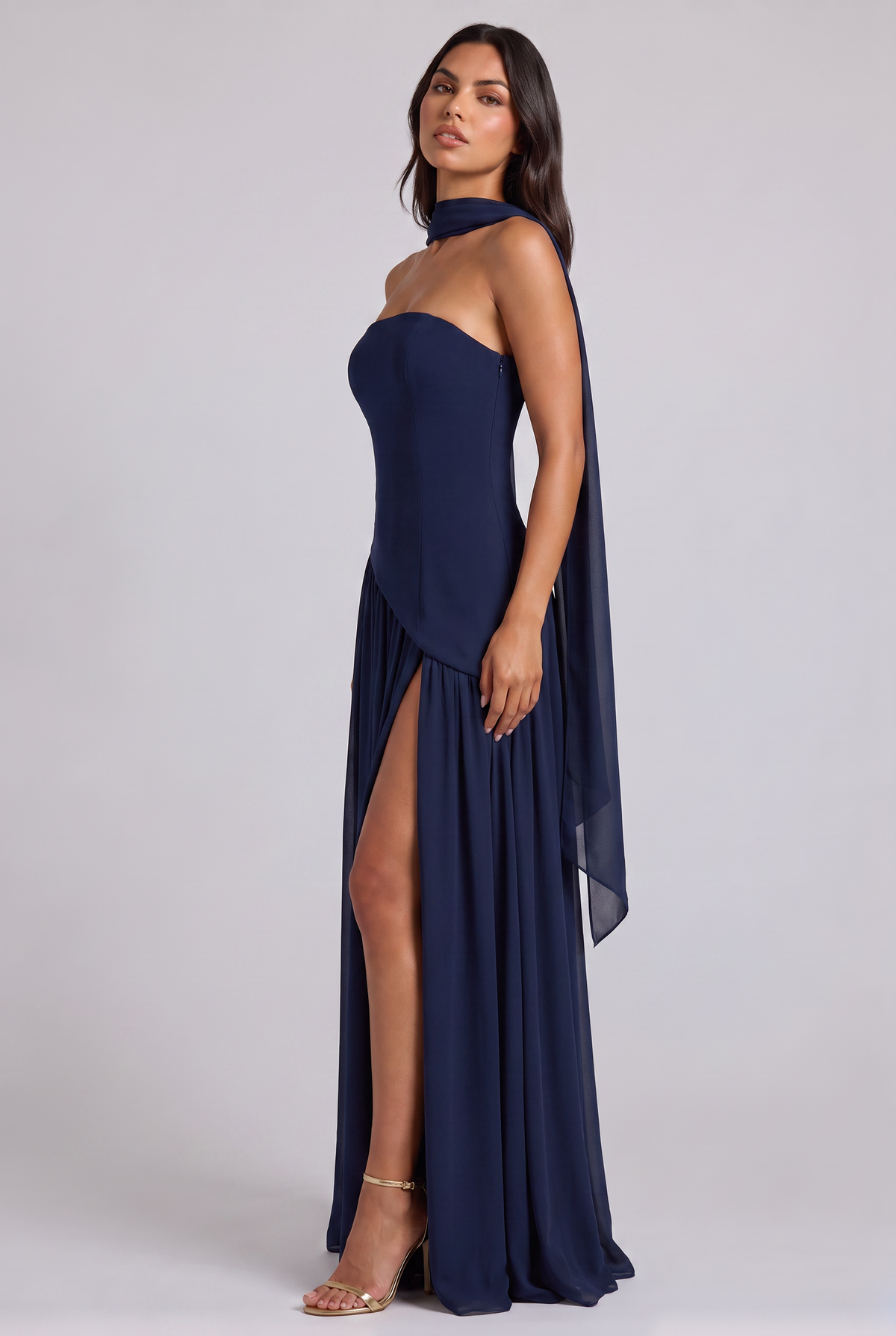 Vestido Maxi Burdeos – Elegancia Sofisticada con Escote