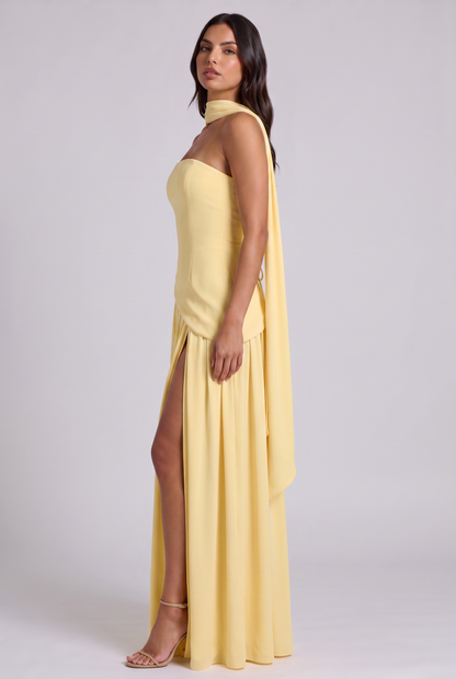 Vestido Maxi Burdeos – Elegancia Sofisticada con Escote