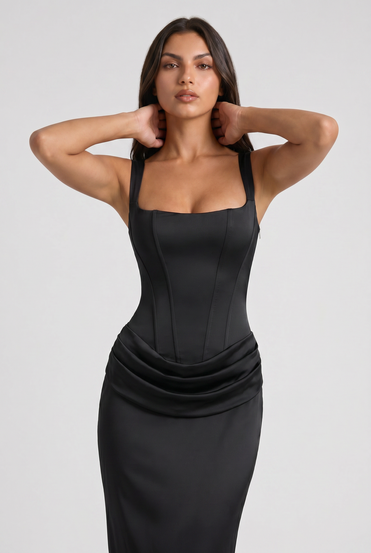 Vestido Maxi Burdeos con Drapeado – Elegancia y Silueta Refinada