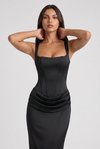 Vestido Maxi Burdeos con Drapeado – Elegancia y Silueta Refinada
