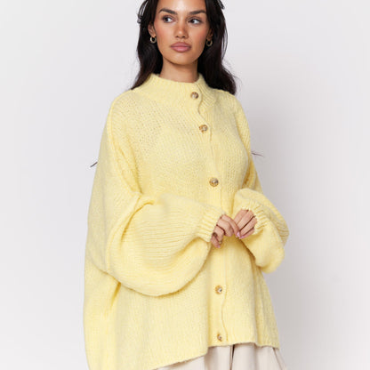 Cárdigan oversize “CozyGlam”