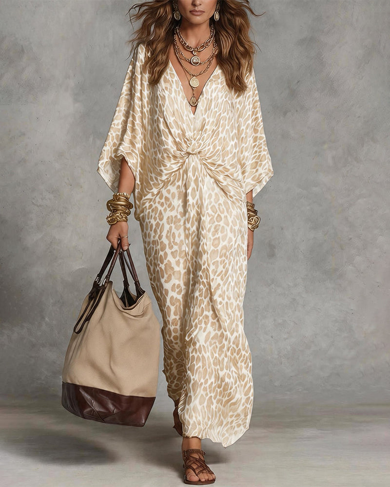 Vestido Maxi Bohemio con Estampado de Leopardo y Detalle Cruzado en la Parte Delantera