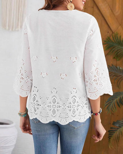 Top Bohemio de Manga 3/4 con Bordado de Ojales y Mezcla de Algodón