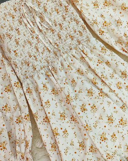 Vestido Maxi Bohemio Chic con Estampado Floral y Corte Imperio