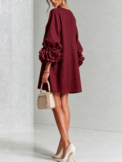Vestido Mini de Mezcla de Lino con Puños de Flores, Burdeos