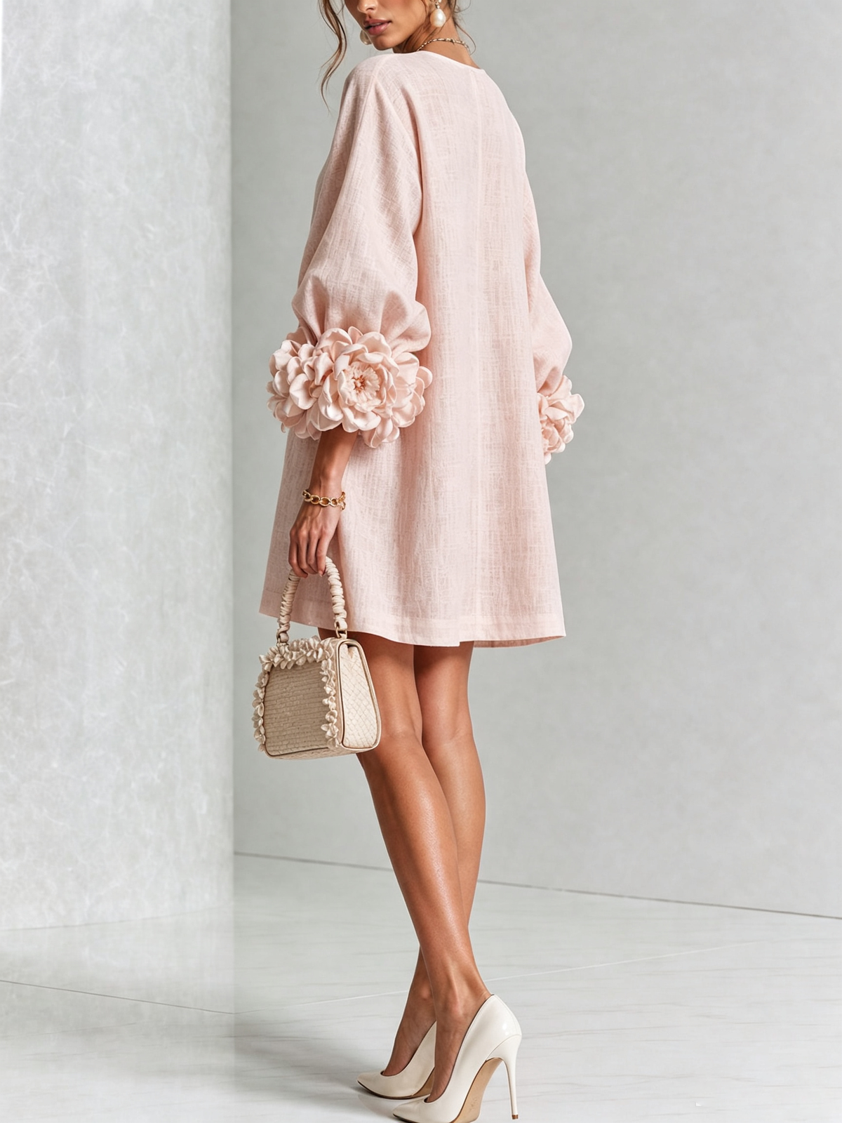 Vestido Mini de Mezcla de Lino con Puños de Flores, Rosa