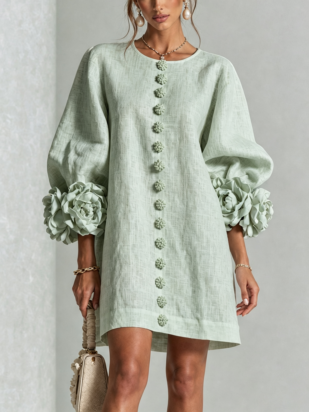 Vestido Mini de Mezcla de Lino con Puños de Flores, Verde Claro