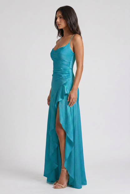 Vestido Maxi Burdeos con Drapeado y Abertura
