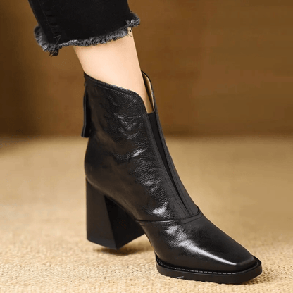 NORA | Botines de Cuero con Tacón Medio